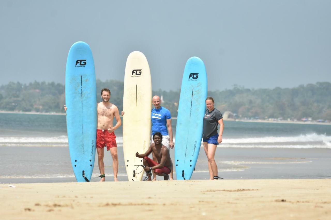 Chez Podi Surf Stay Mirissa Dış mekan fotoğraf
